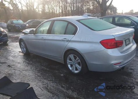 2017 BMW 330I xDrive z USA, uszkodzony, nr VIN WBA8D9G56HNT91616